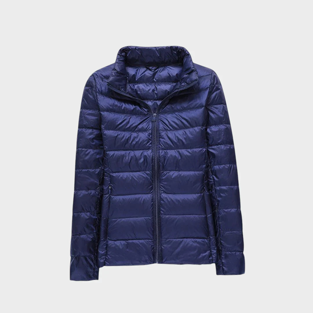 Ela - Nauja ultralengva striukė su baltais ančių plunksnomis