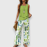 Pilnas dviejų dalių drabužių komplektas su elegantišku komfortu