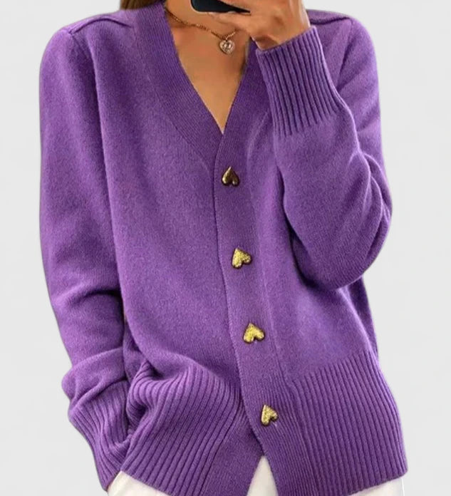 Elegantiška – megzta striukė su mygtukais