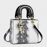 Izabela - gyvatės rašto maišas