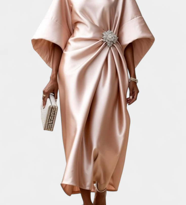 Ubelia - Ilga blizganti satininė suknelė