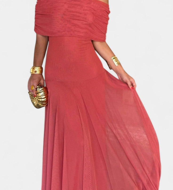 Renata - Maxi su asimetriniu pečiu