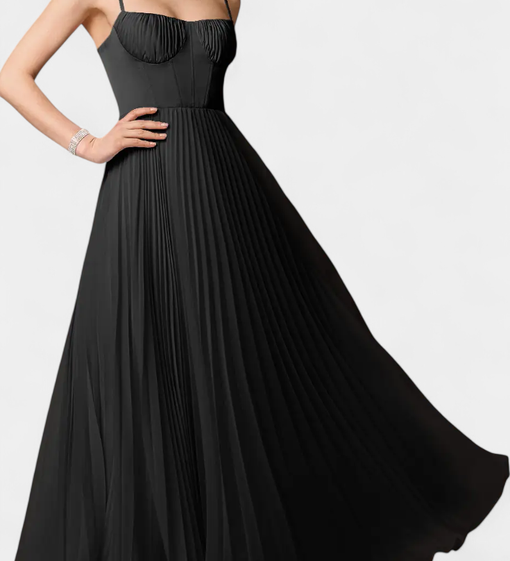 Nives - Klostuota šifoninė suknelė su širdies formos iškirpte ir formuotu korsetu