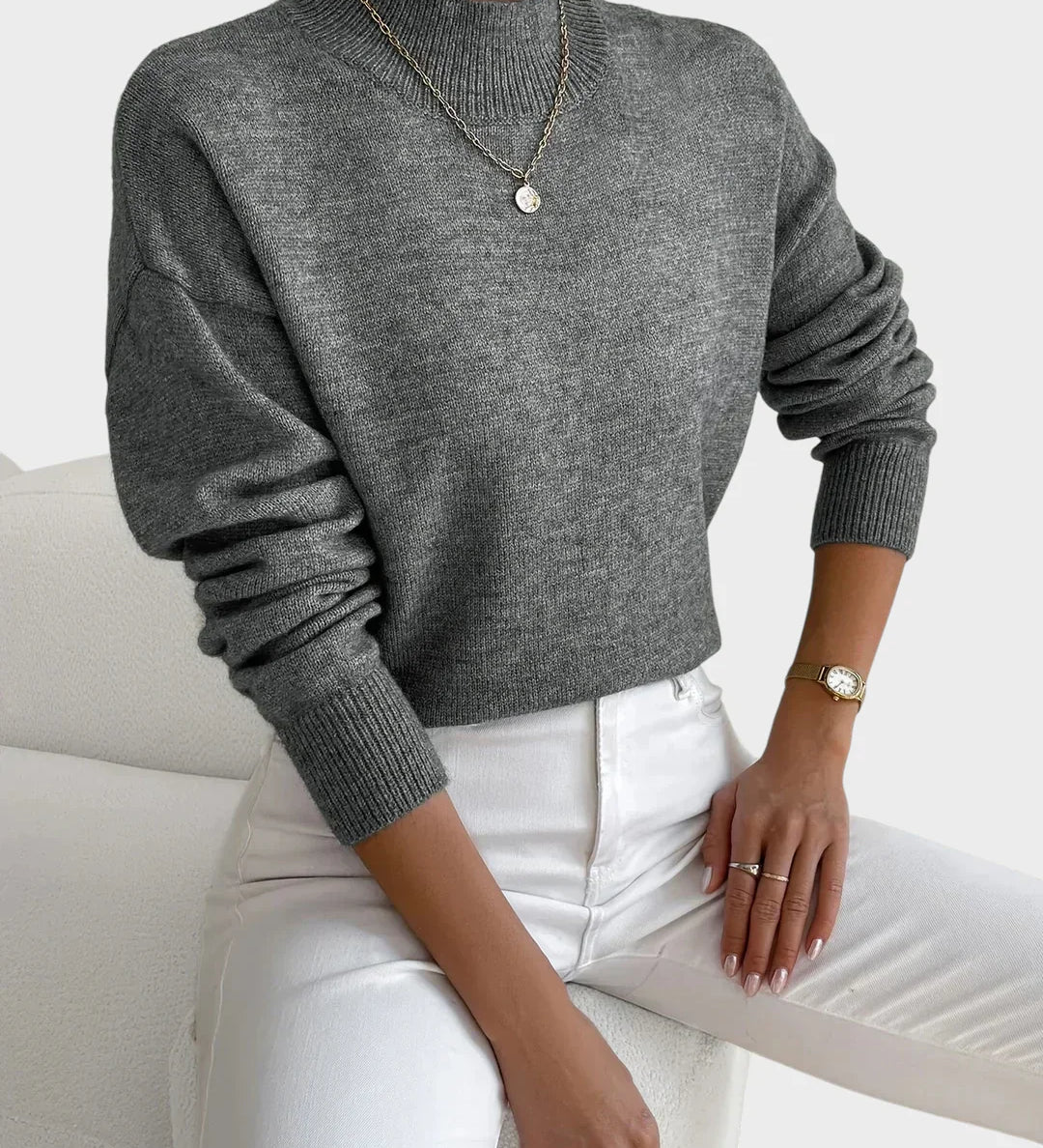 Albina - Klasikinis megztinis su aukštu kaklu