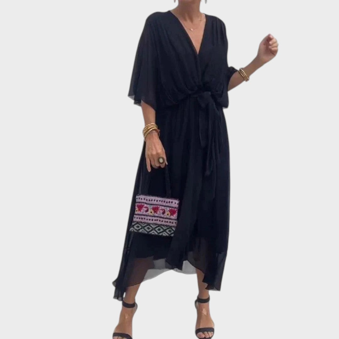 Martina - Elegantiška nėrinių suknelė